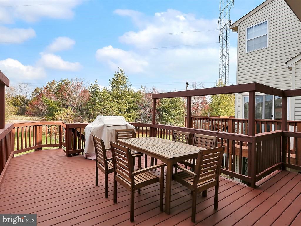 21040 Tioga Ter Property Photo 26