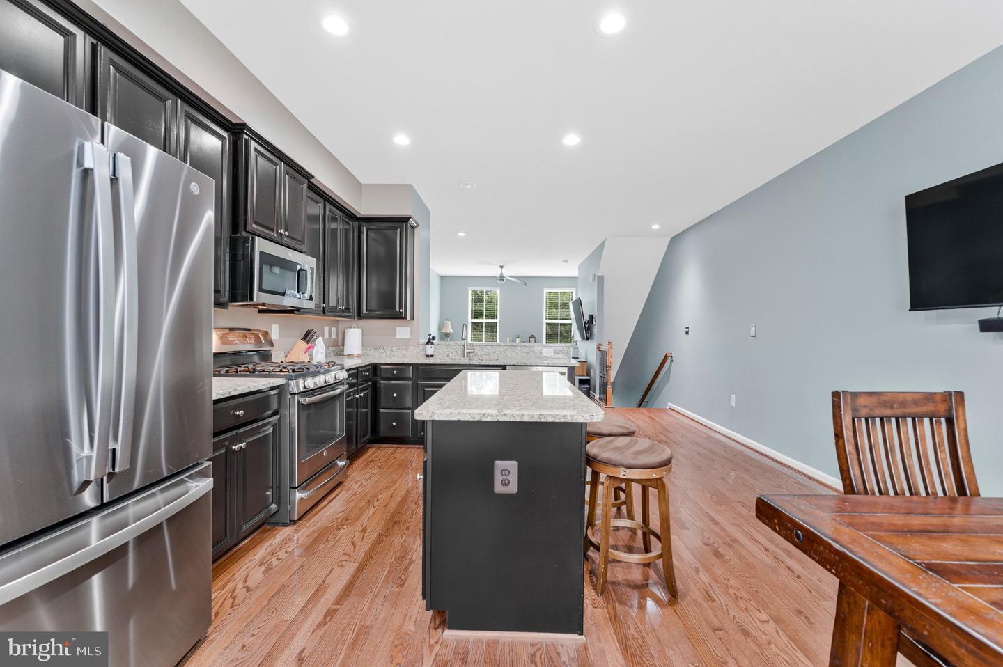 24977 Coats Sq Property Photo 8