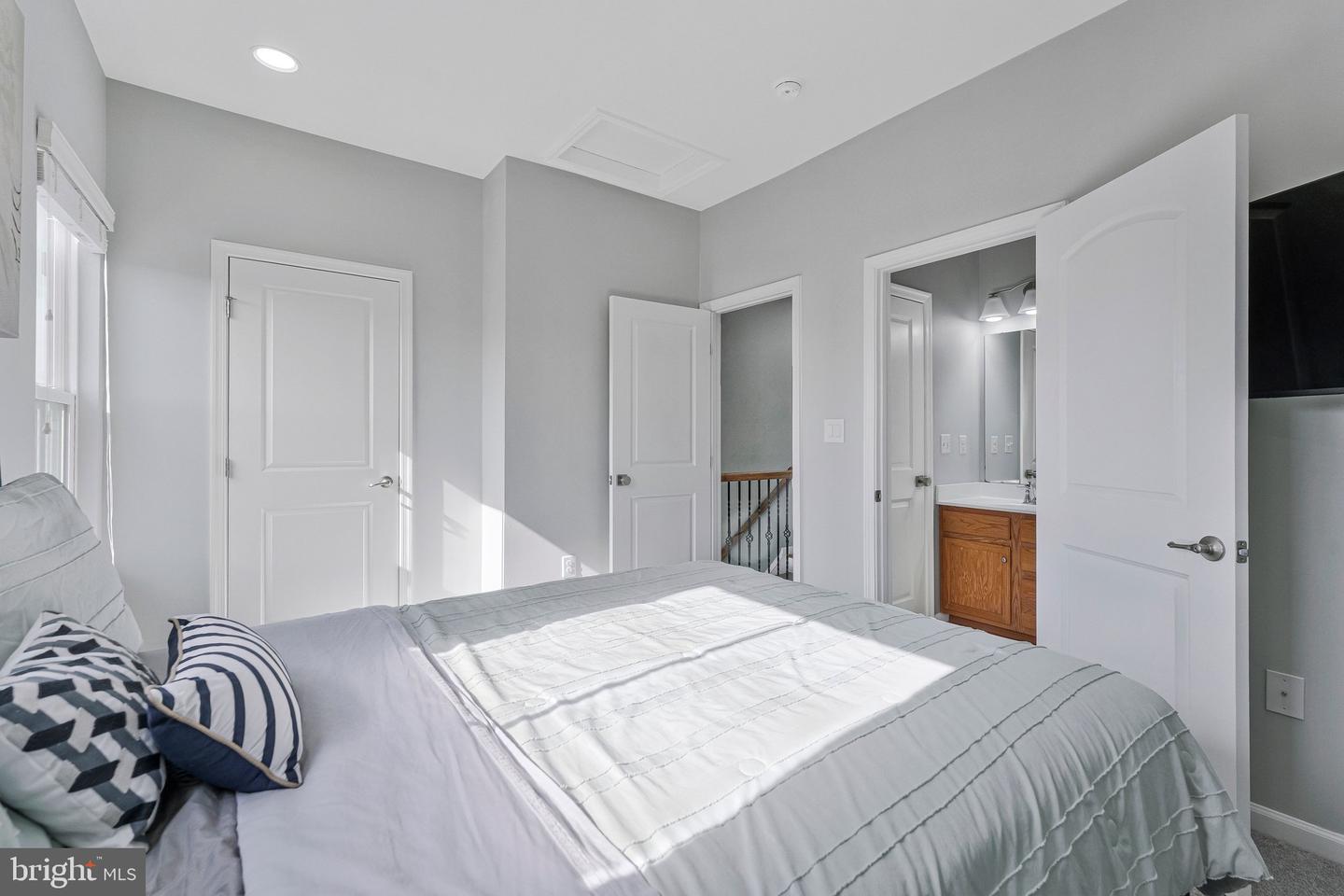 24977 Coats Sq Property Photo 28
