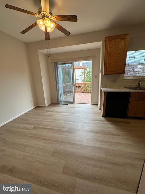 21942 Thompson Sq Property Photo 6