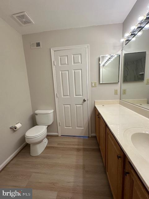 21942 Thompson Sq Property Photo 24