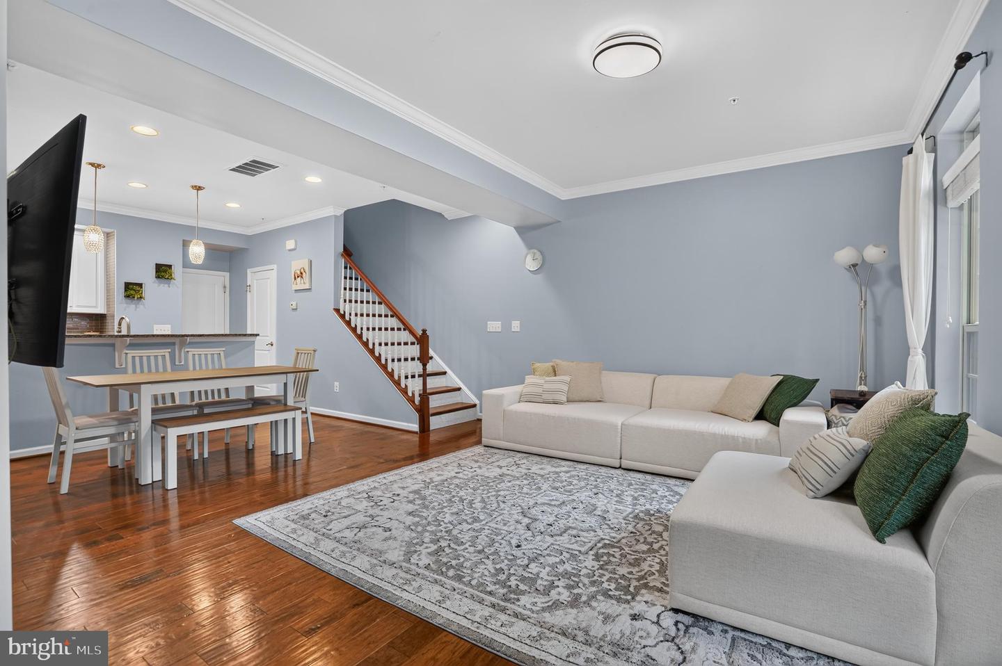 42277 Tackroom Ter Property Photo 4