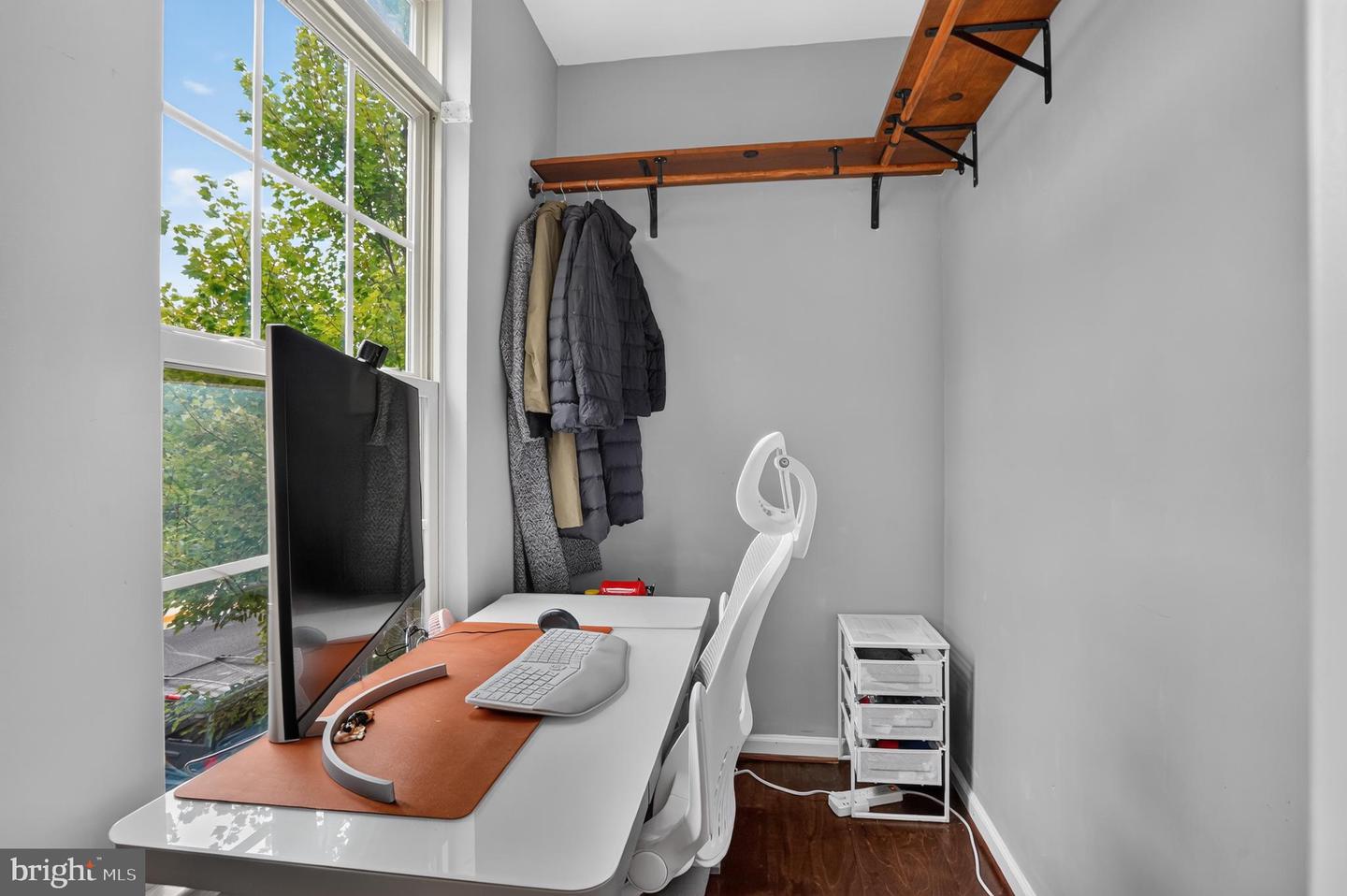 42277 Tackroom Ter Property Photo 18