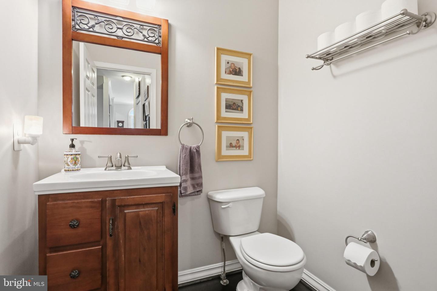 232 Maryland Ave Property Photo 35