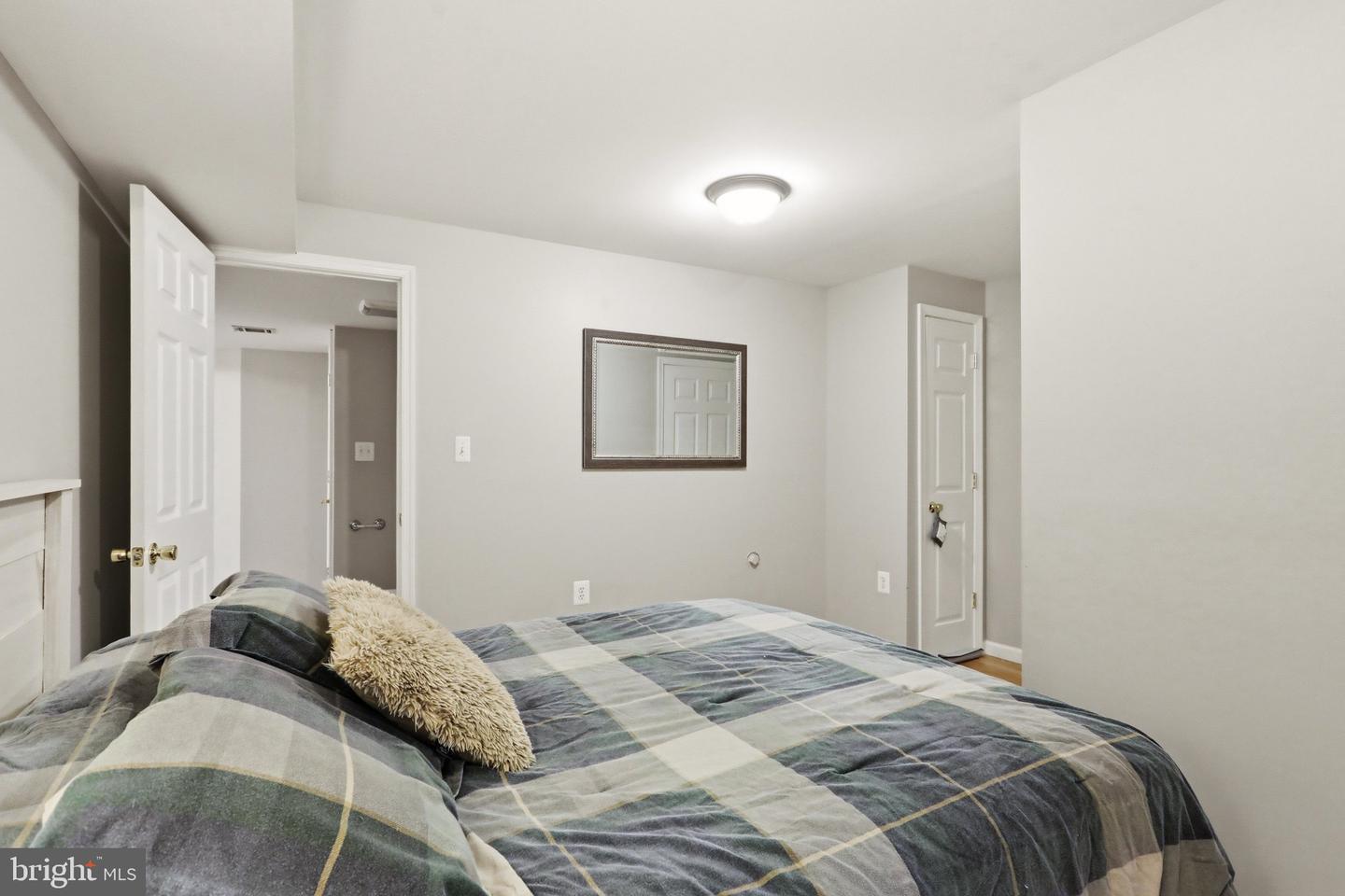 232 Maryland Ave Property Photo 65