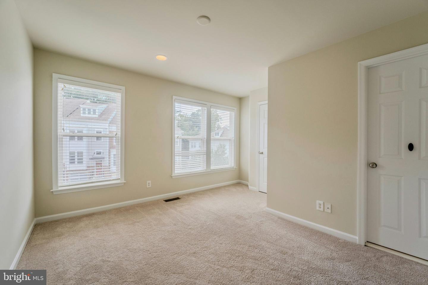 42662 New Dawn Ter Property Photo 17