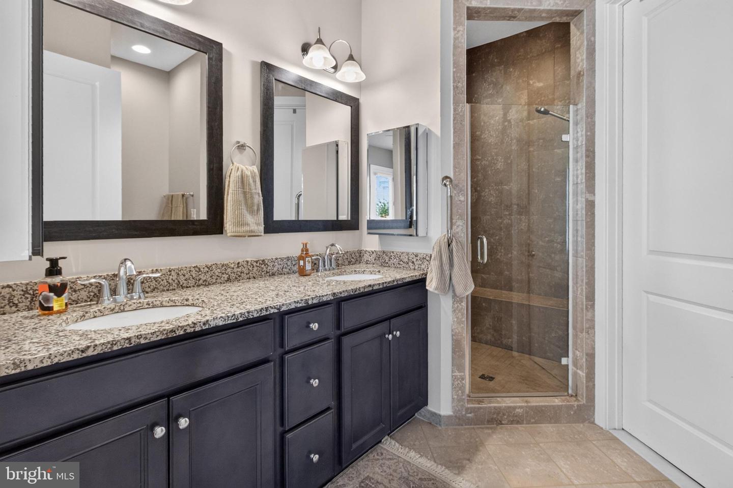 42808 Crane Meadows Sq Property Photo 12