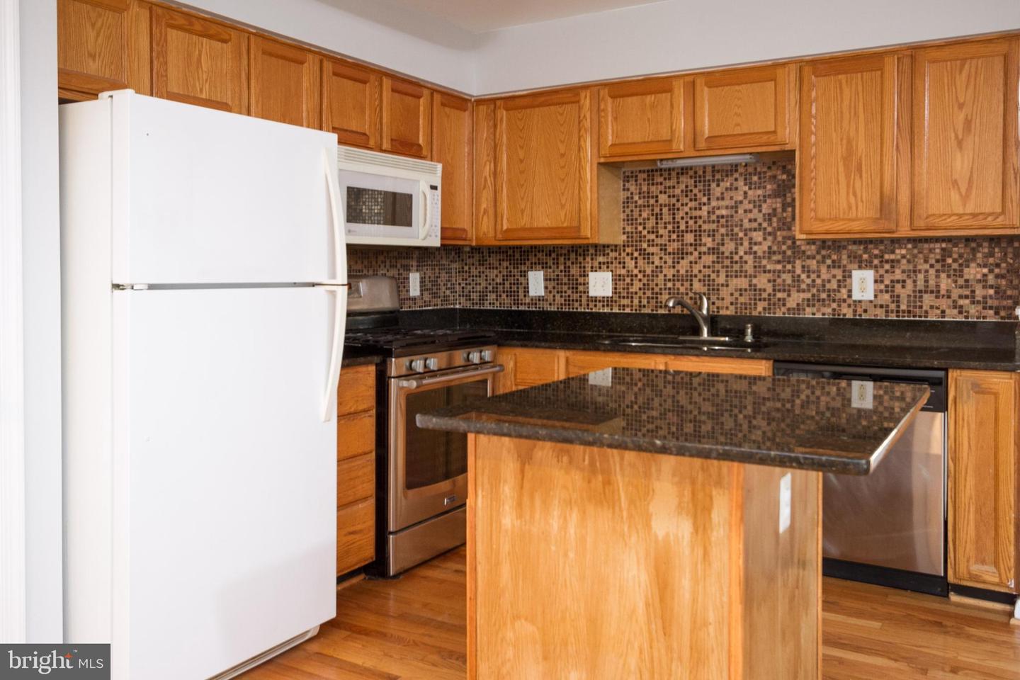 44877 Grove Ter Property Photo 19
