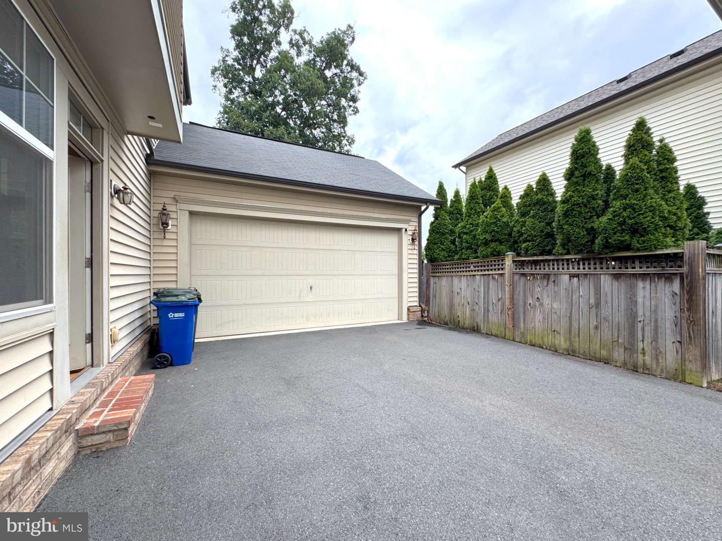 23318 April Mist Pl Property Photo 14