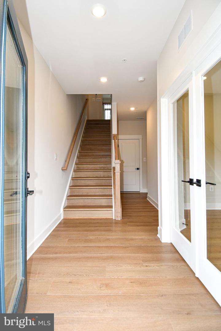 22799 Tawny Pine Property Photo 4