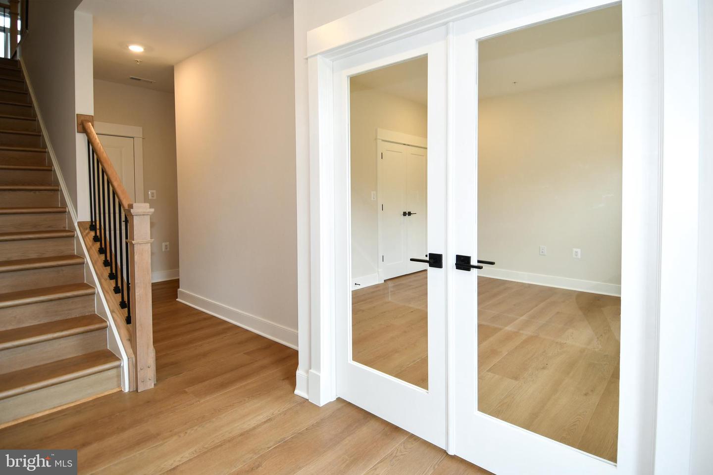 22799 Tawny Pine Property Photo 5