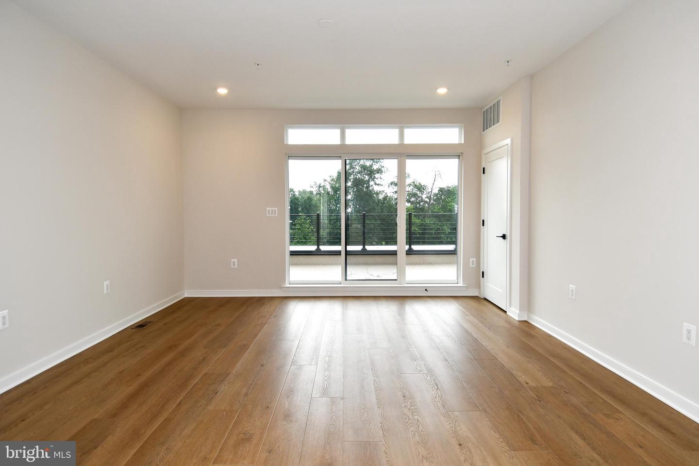 22799 Tawny Pine Property Photo 37