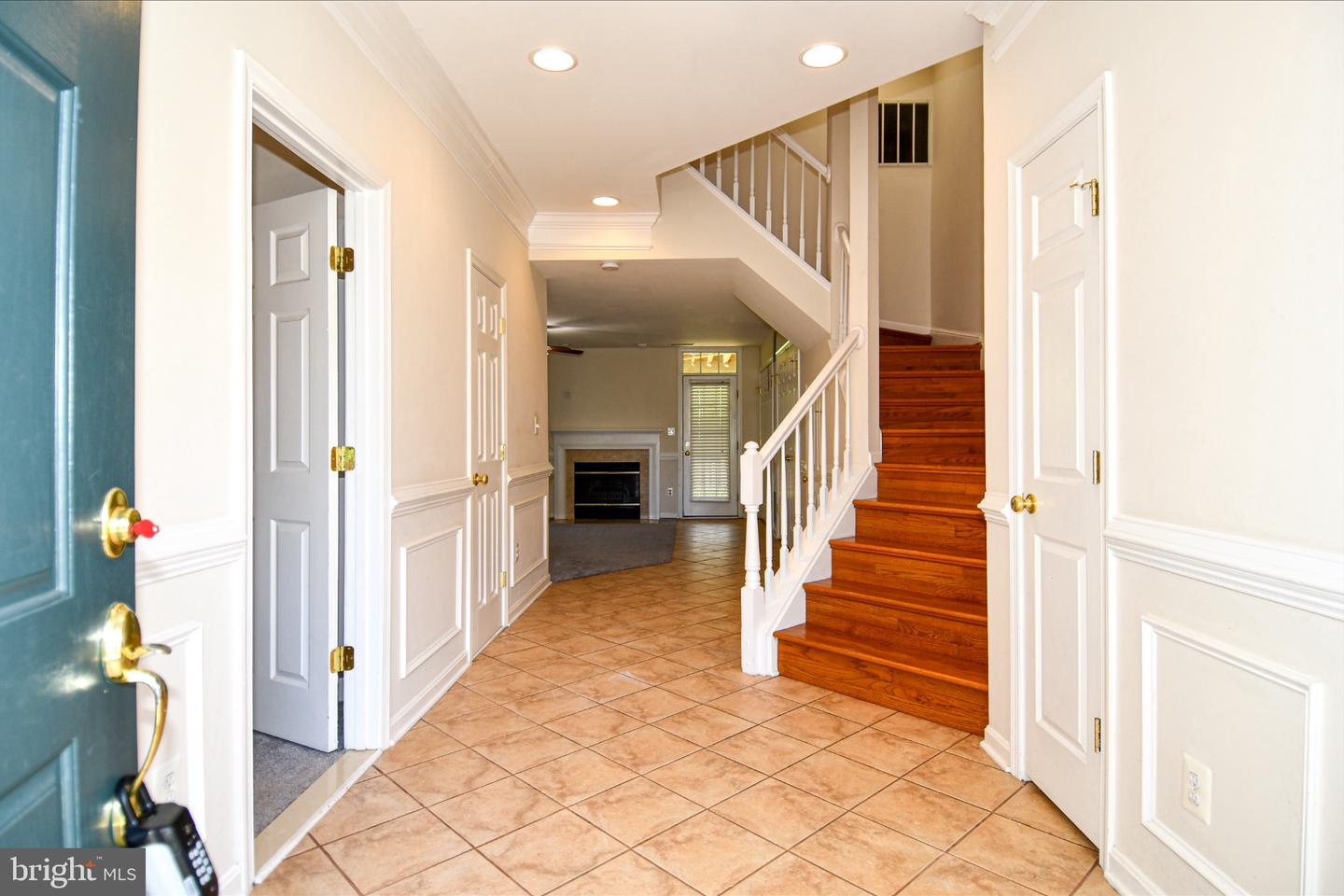 46744 Oakmere Ter Property Photo 2