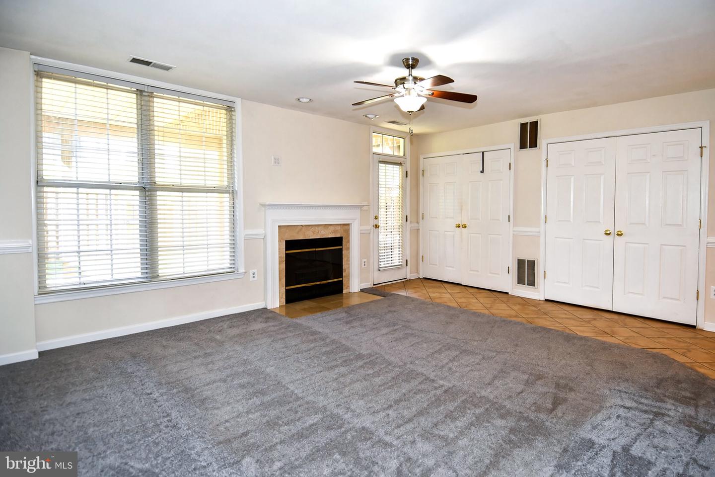 46744 Oakmere Ter Property Photo 9