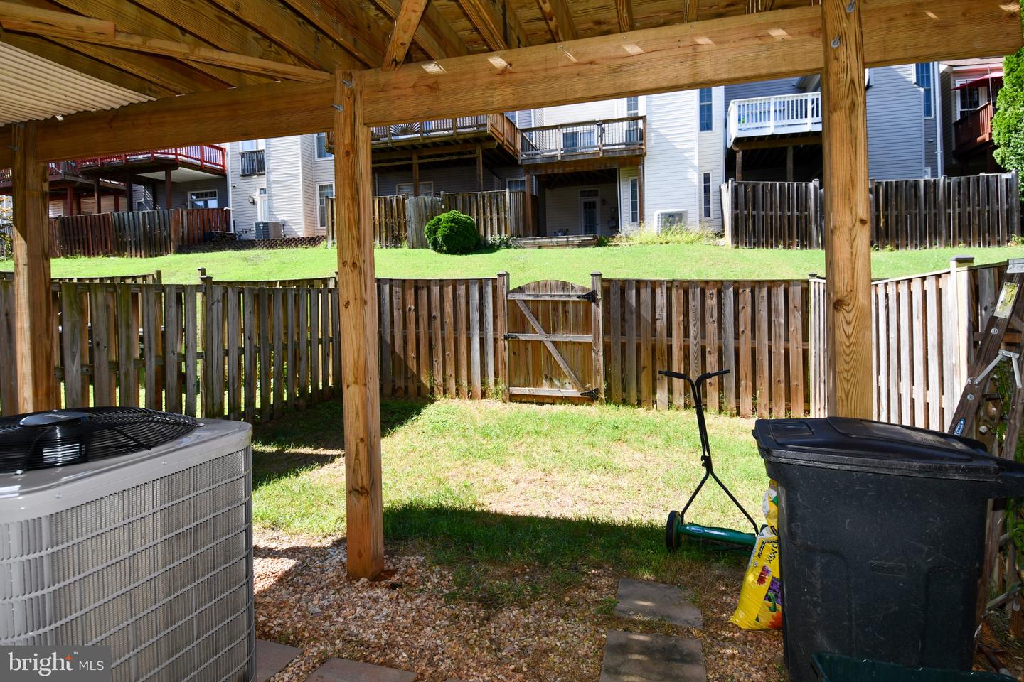 46744 Oakmere Ter Property Photo 12