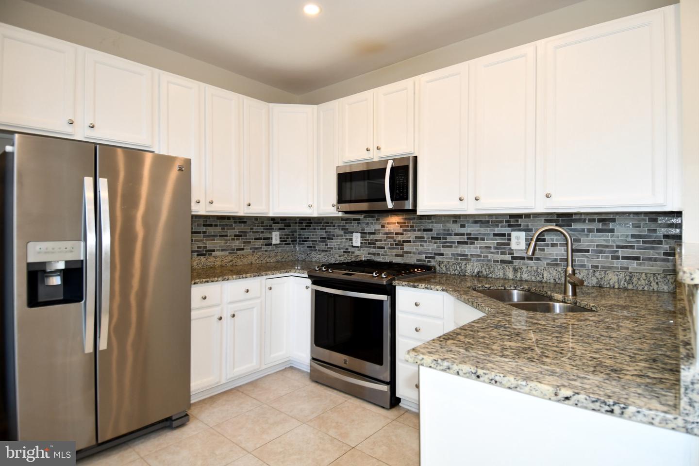 46744 Oakmere Ter Property Photo 24