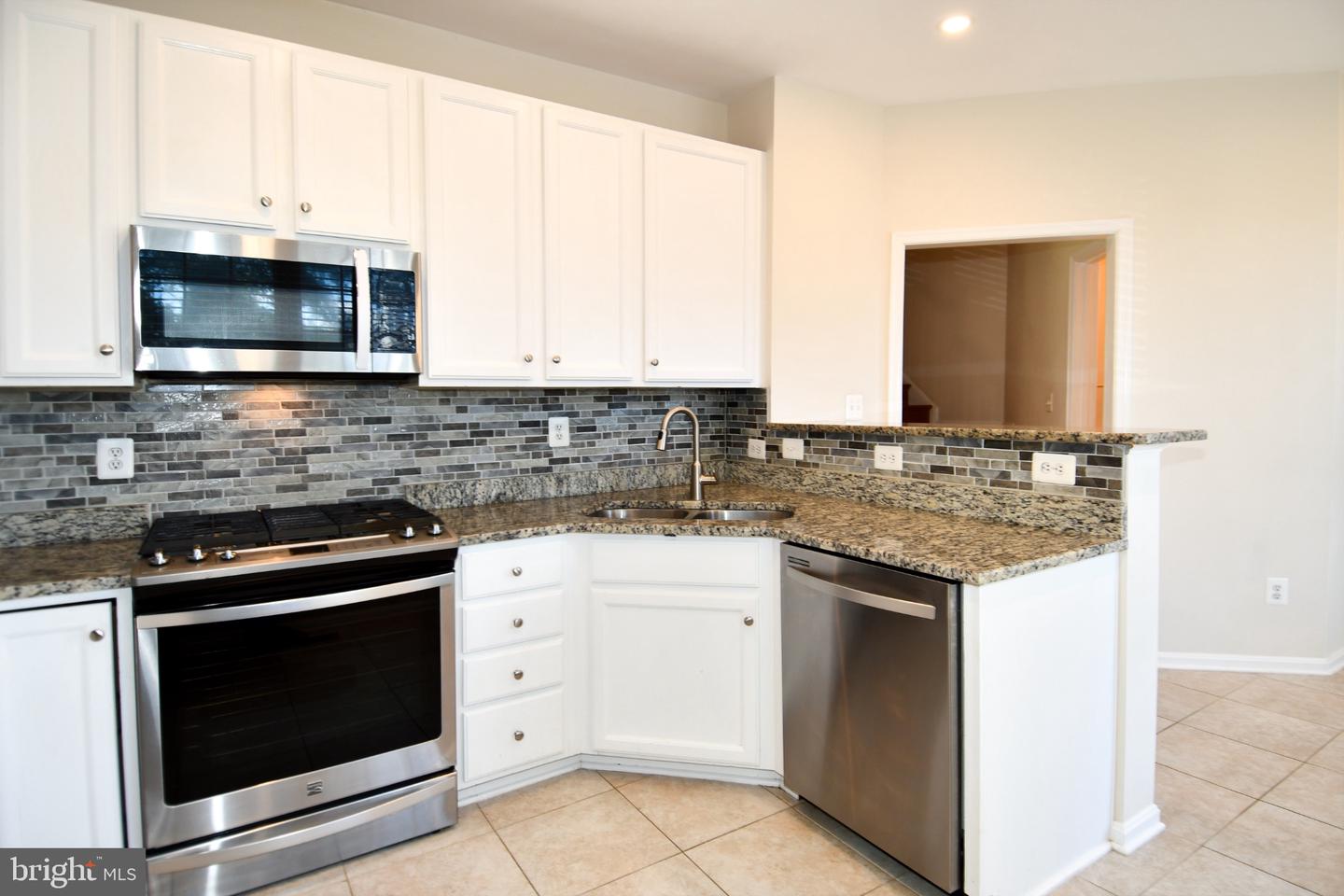 46744 Oakmere Ter Property Photo 25
