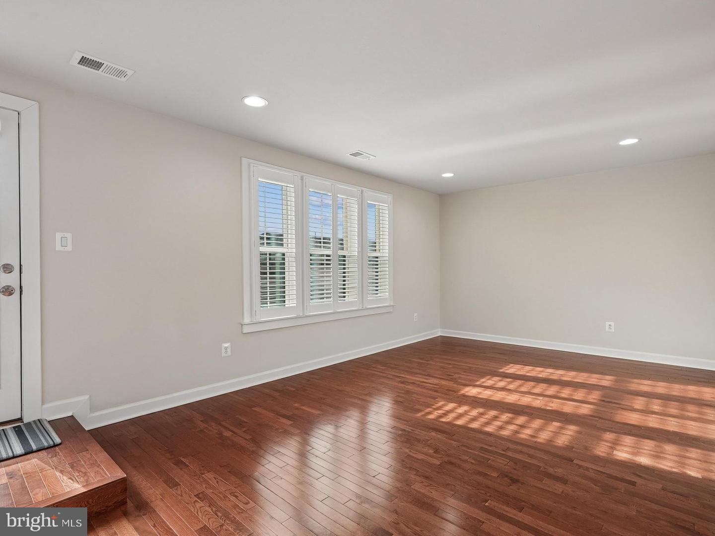 22305 Philanthropic Dr Property Photo 50