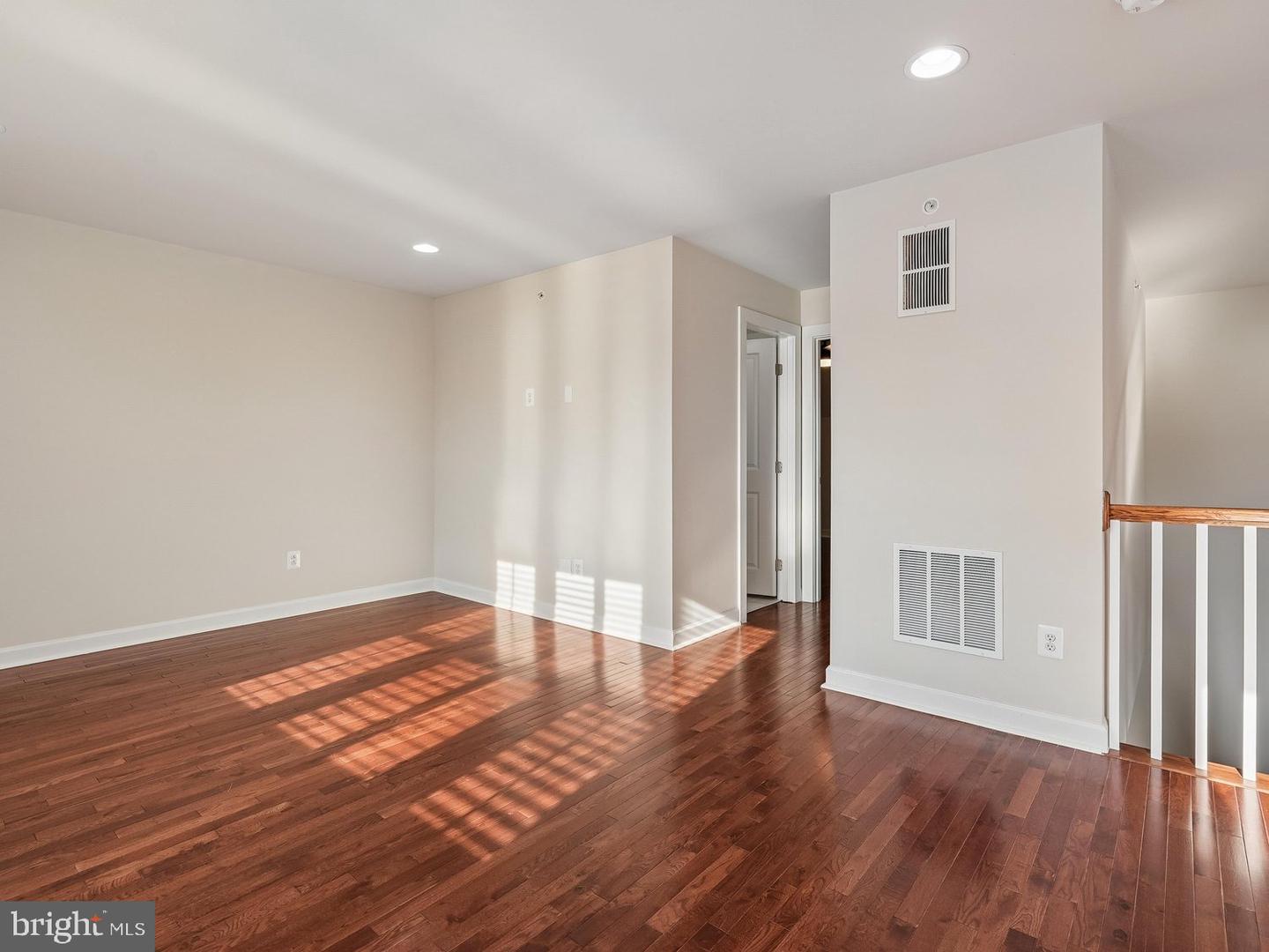 22305 Philanthropic Dr Property Photo 52