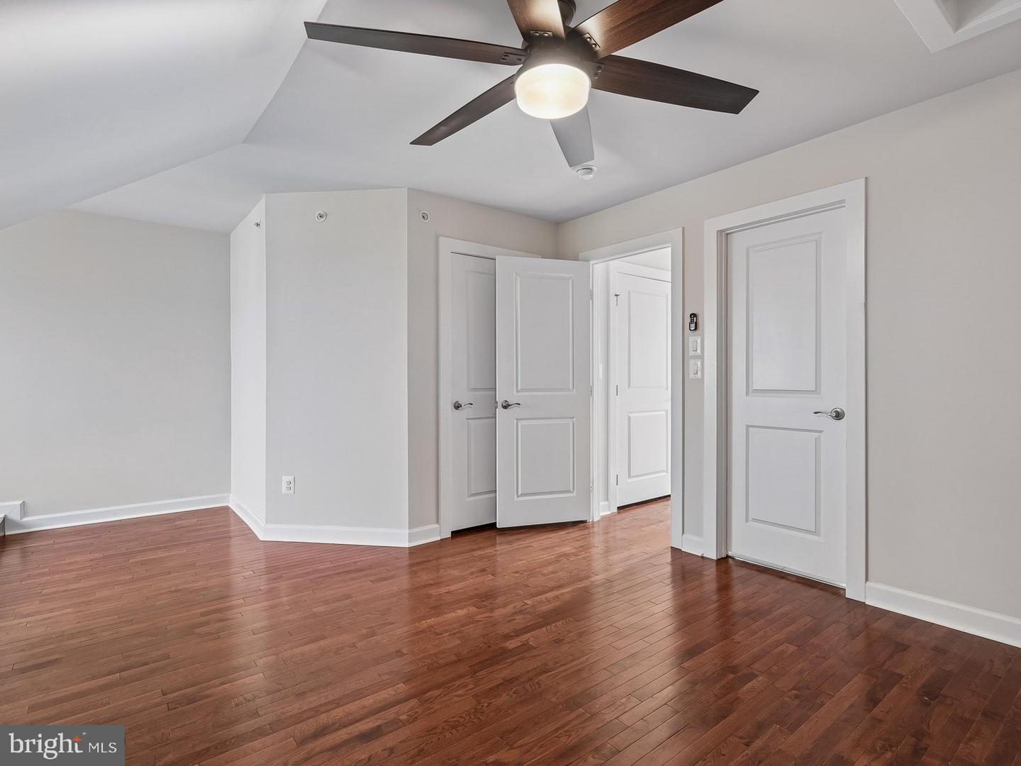 22305 Philanthropic Dr Property Photo 60