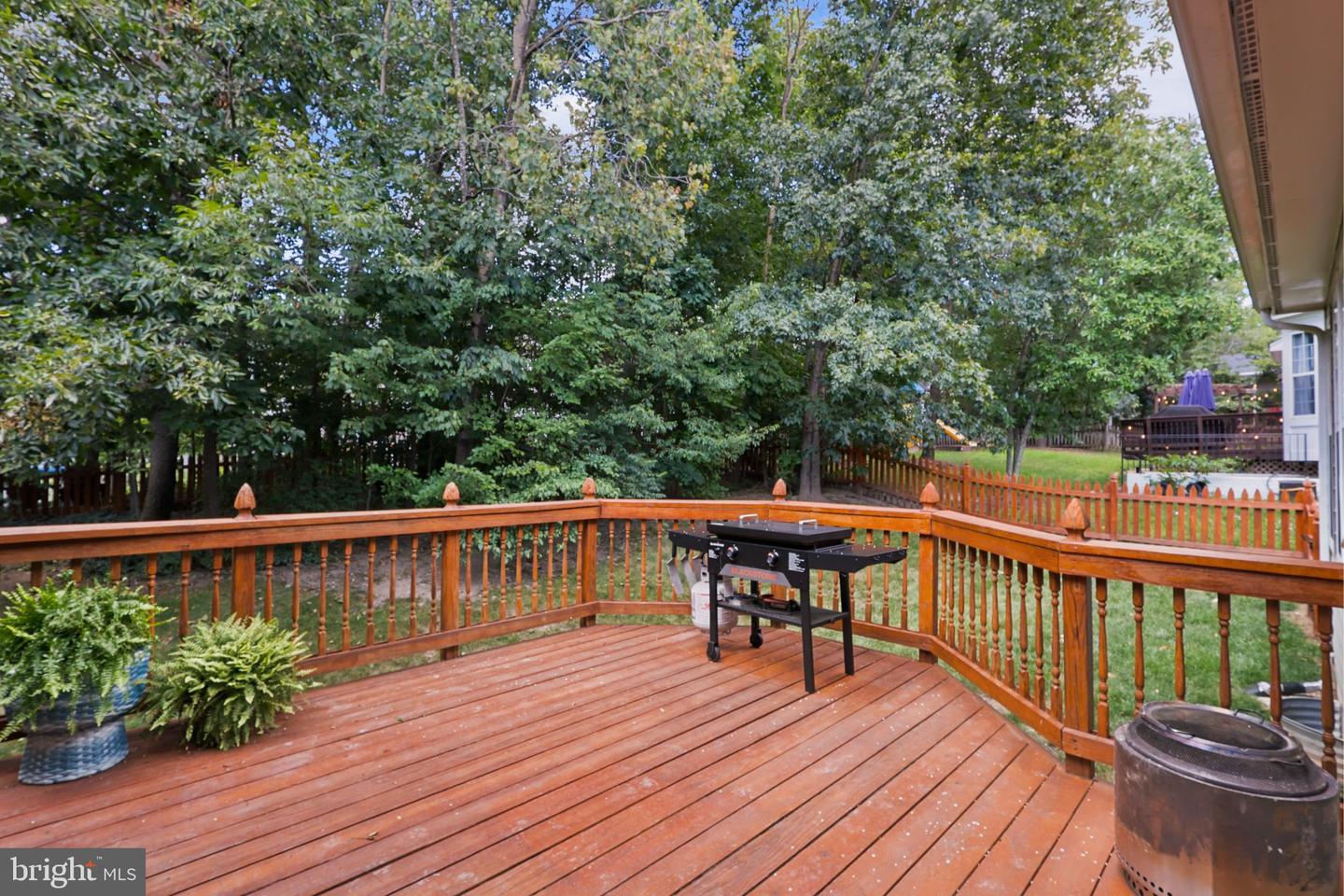 43320 Middlecoff Property Photo 40