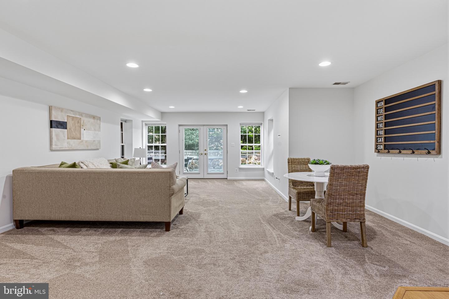 22782 Courtland Park Dr Property Photo 52