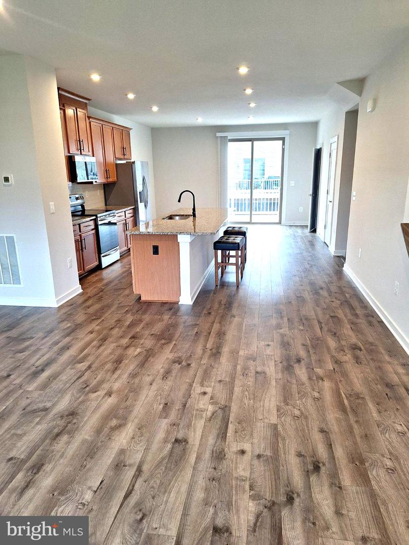 306 Bodega Ter Se Property Photo 12