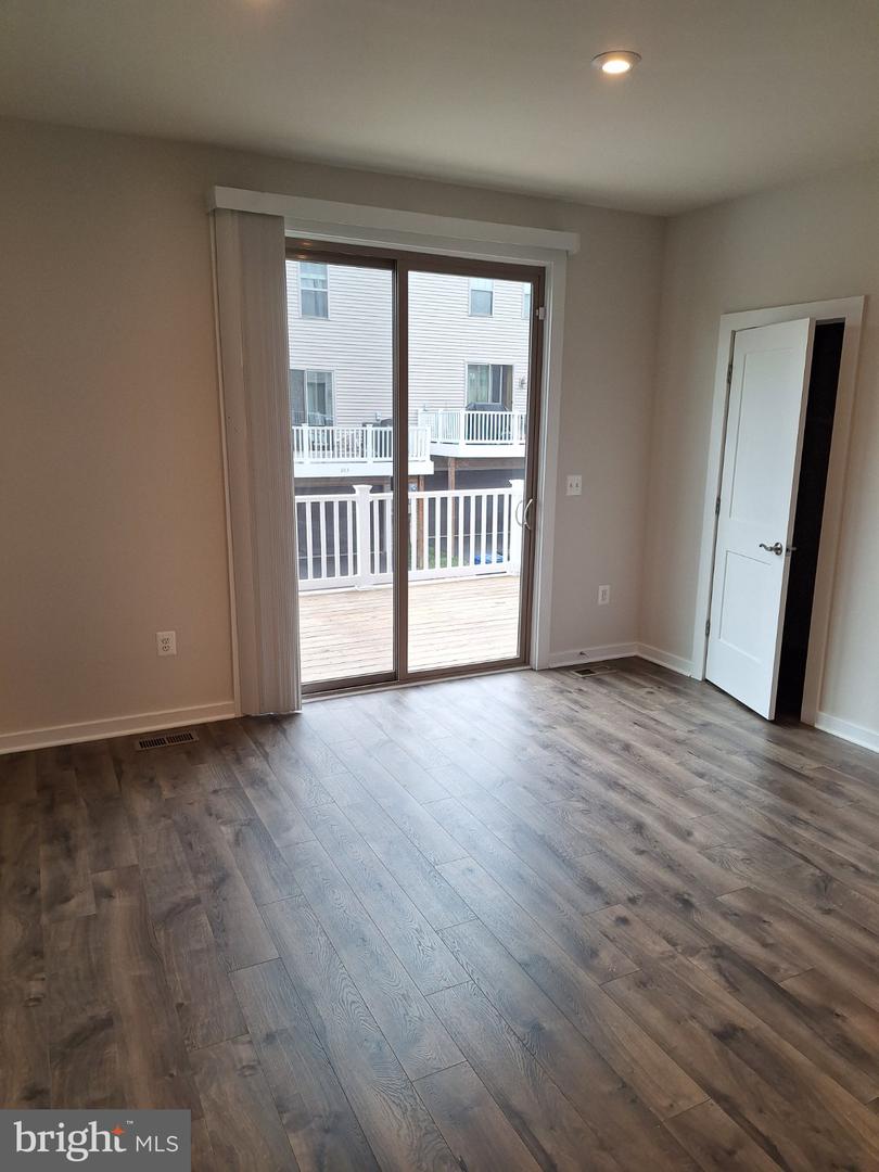 306 Bodega Ter Se Property Photo 15