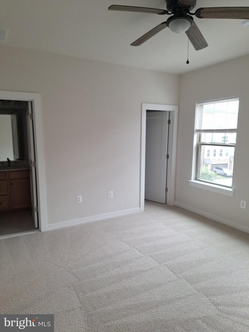 306 Bodega Ter Se Property Photo 18