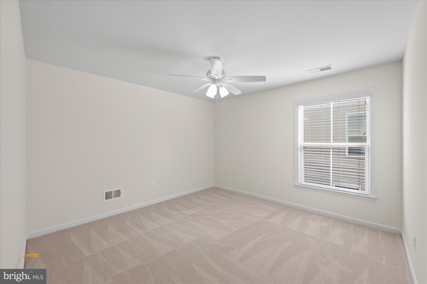 22799 Trailing Rose Ct Property Photo 23