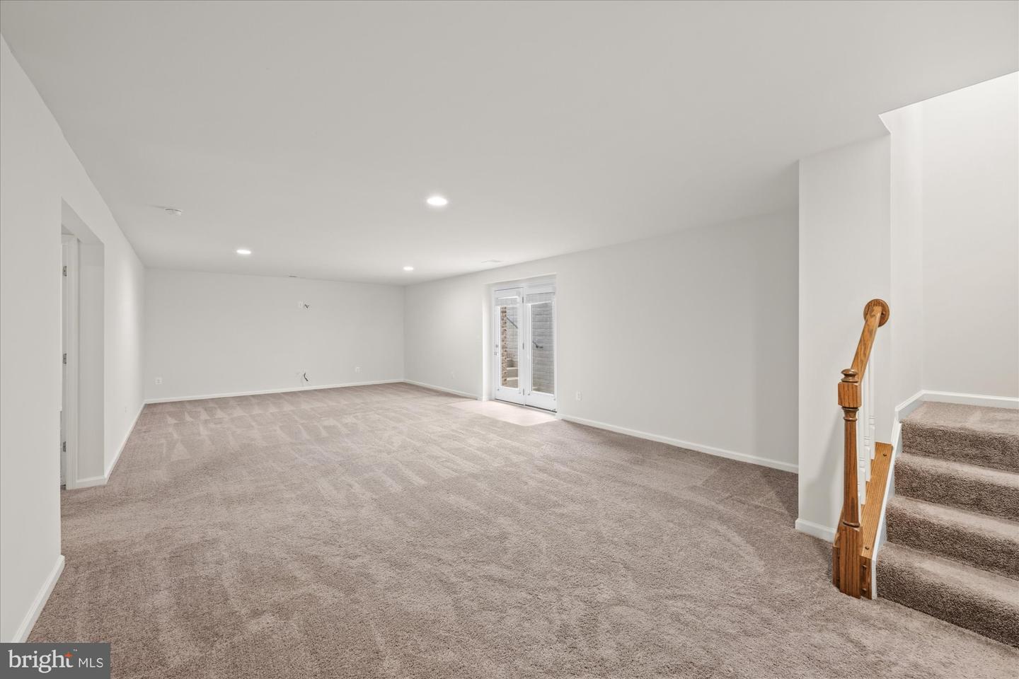 22799 Trailing Rose Ct Property Photo 28