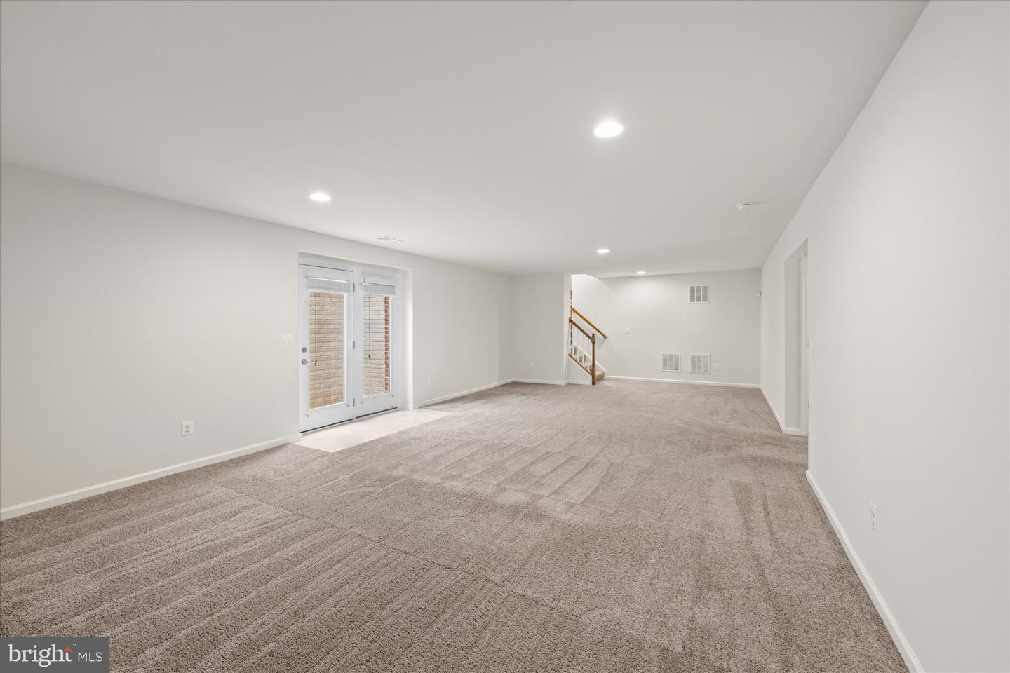 22799 Trailing Rose Ct Property Photo 30