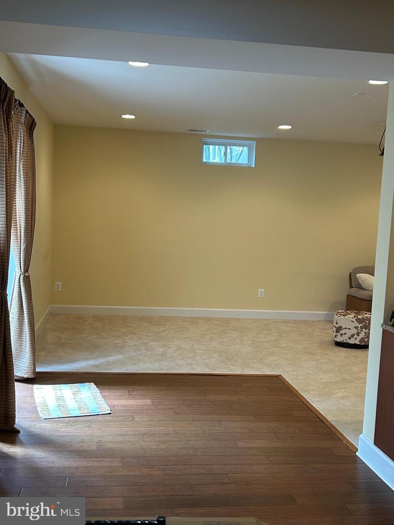 41857 Rawnsley Dr Property Photo 16