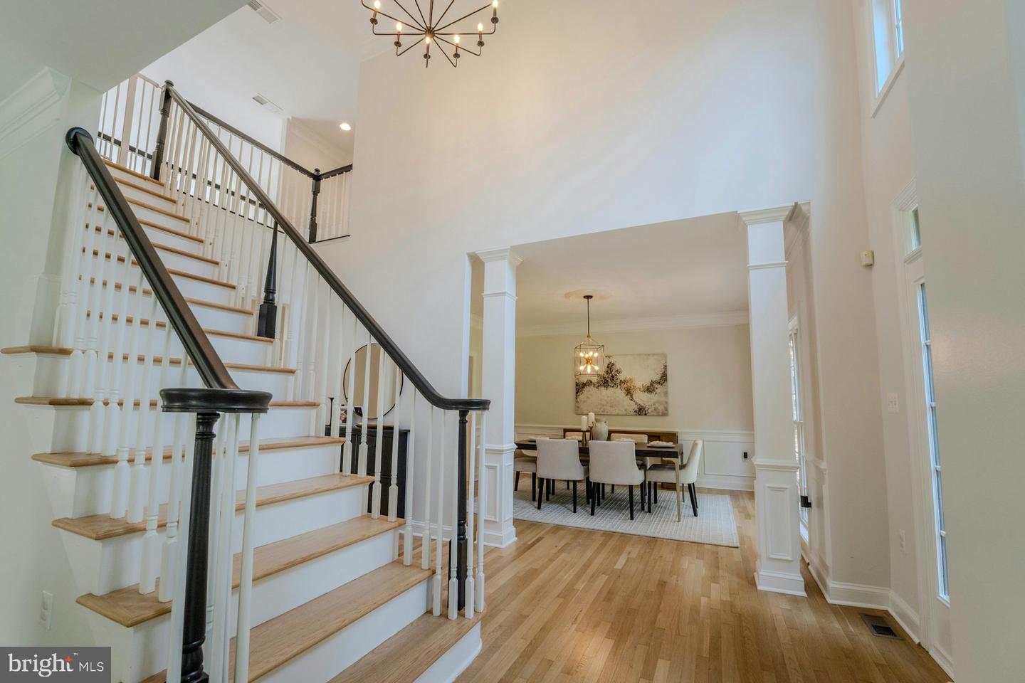 17301 Roundmont Pl Property Photo 7