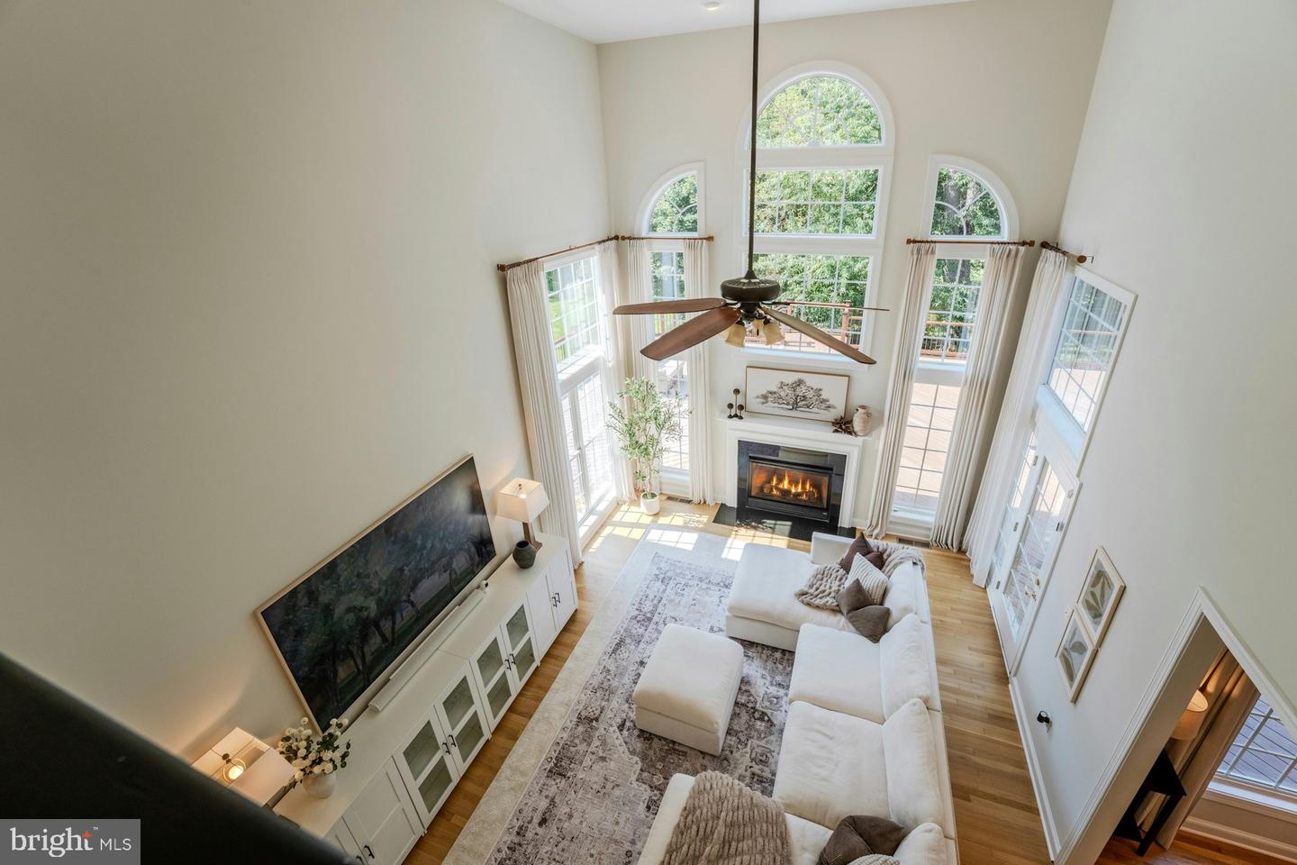 17301 Roundmont Pl Property Photo 29