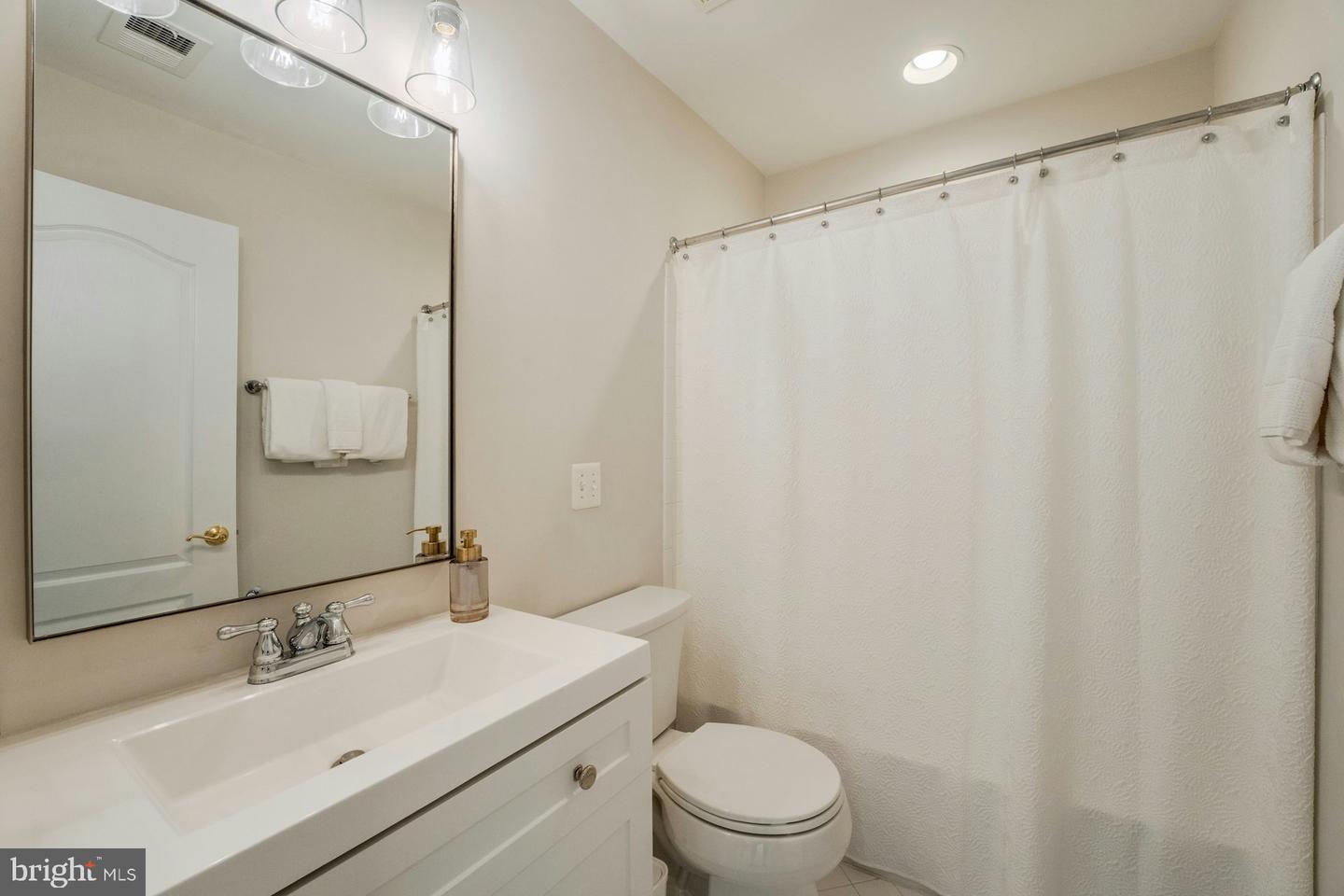 17301 Roundmont Pl Property Photo 40