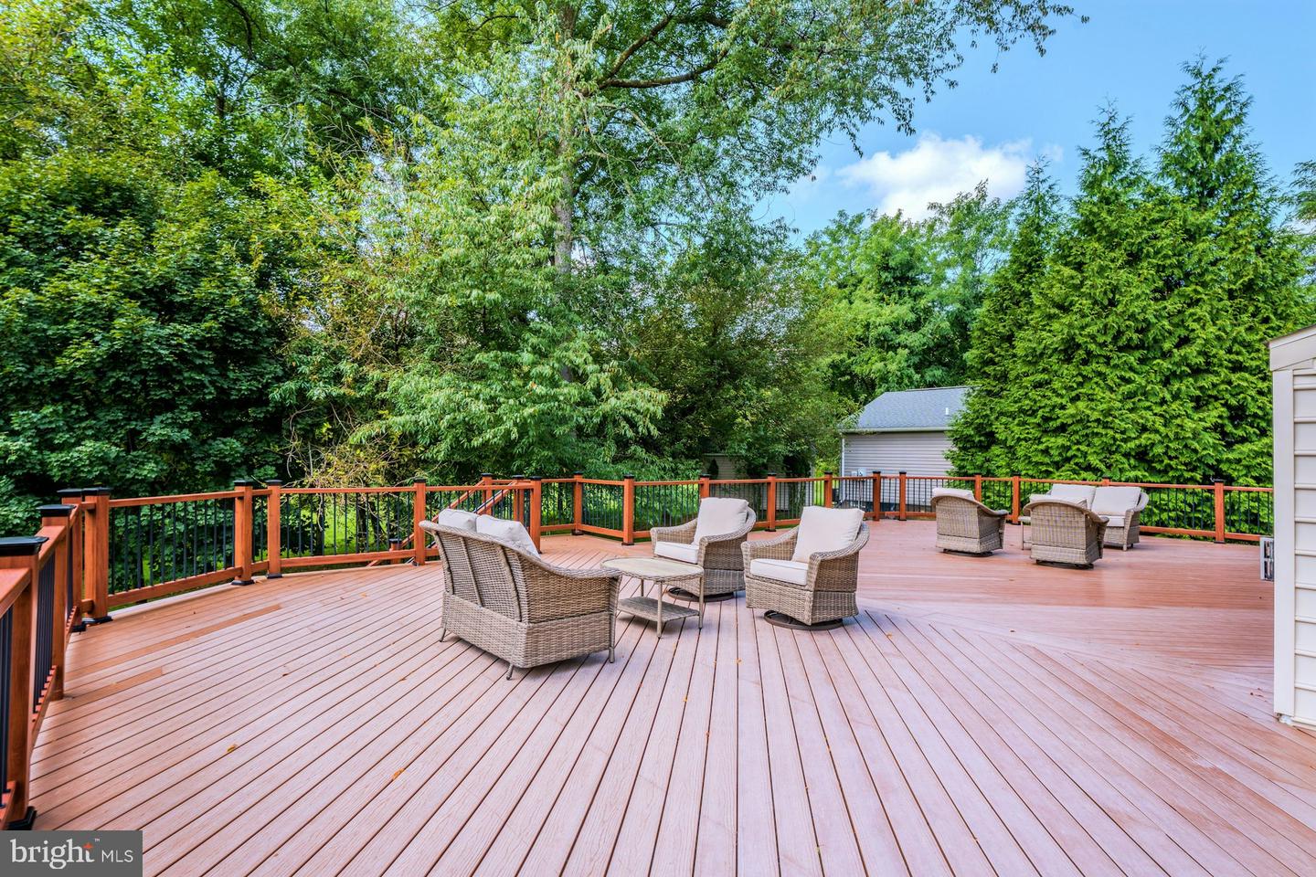 17301 Roundmont Pl Property Photo 55