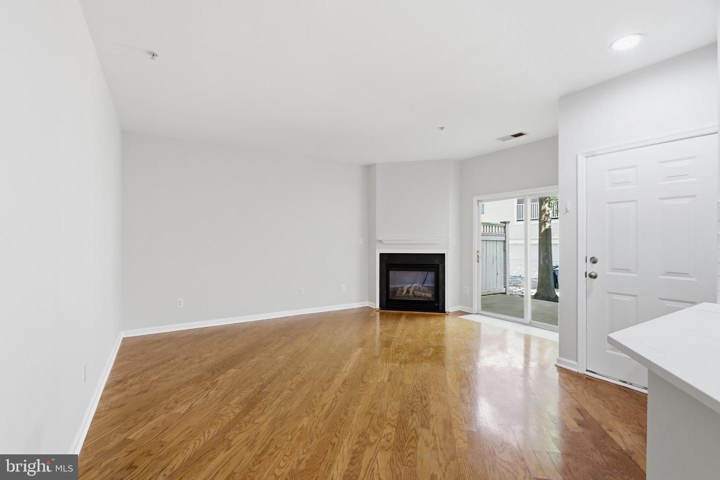 20216 Nightwatch St Property Photo 17