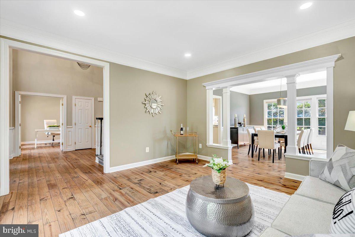 18406 Kingsmill St Property Photo 8