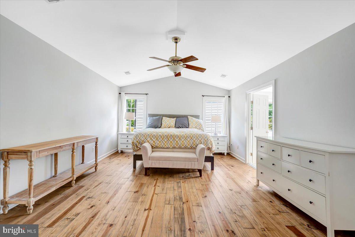 18406 Kingsmill St Property Photo 35