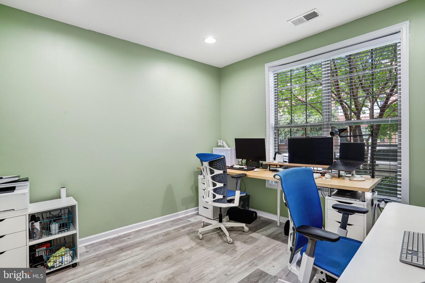 22630 Cambridgeport Sq Property Photo 6