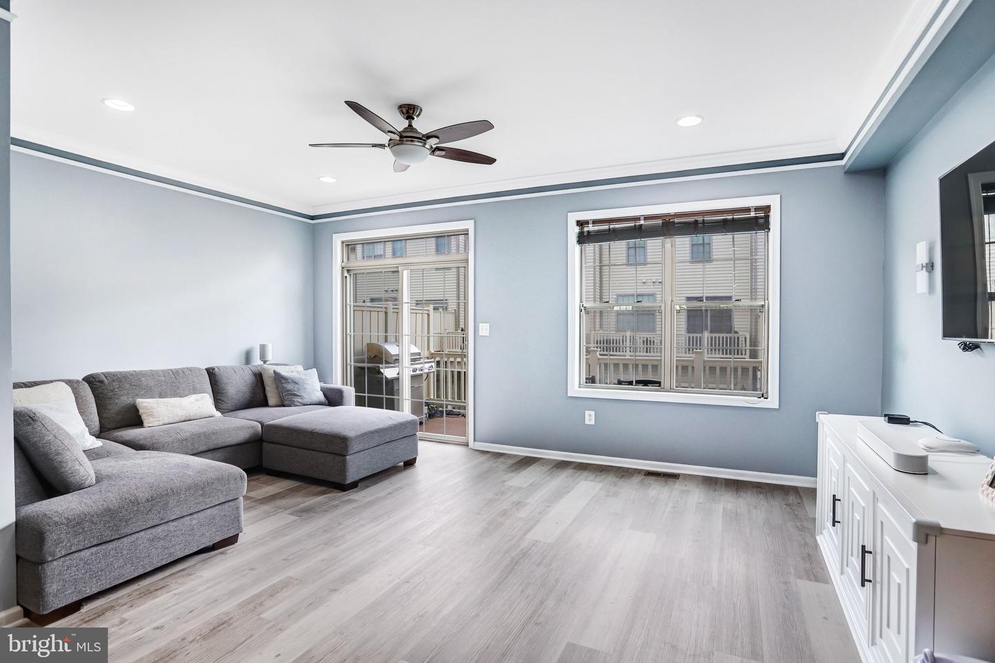 22630 Cambridgeport Sq Property Photo 24