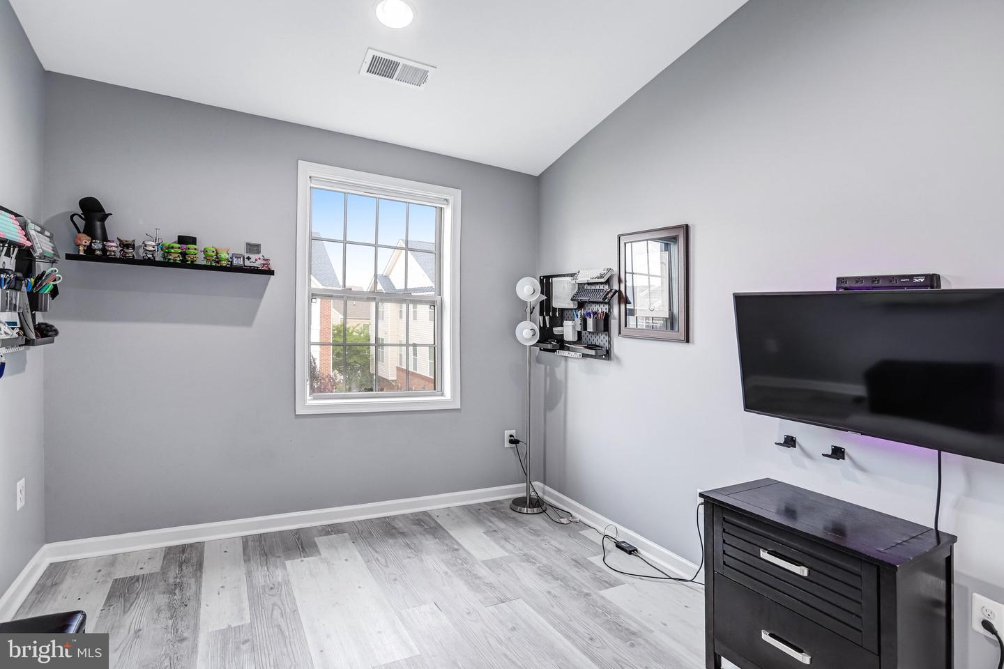 22630 Cambridgeport Sq Property Photo 32