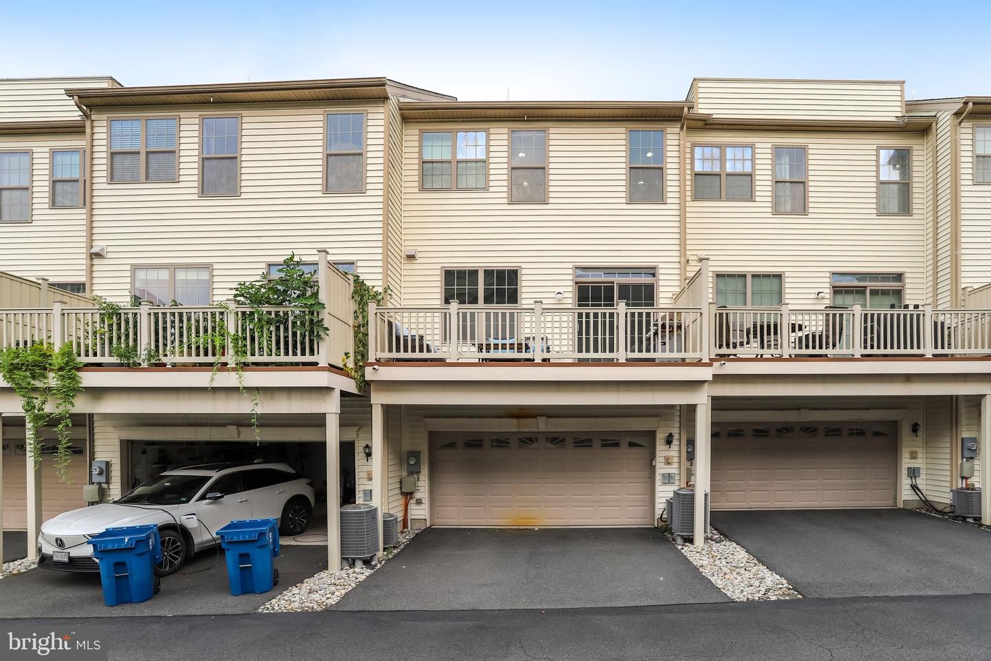 22630 Cambridgeport Sq Property Photo 44