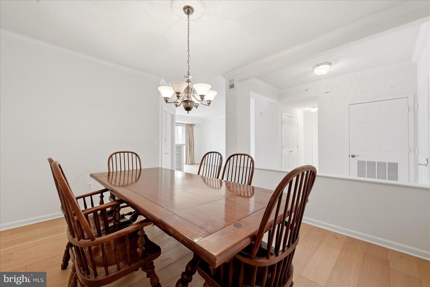 19350 Magnolia Grove Sq #208 Property Photo 15