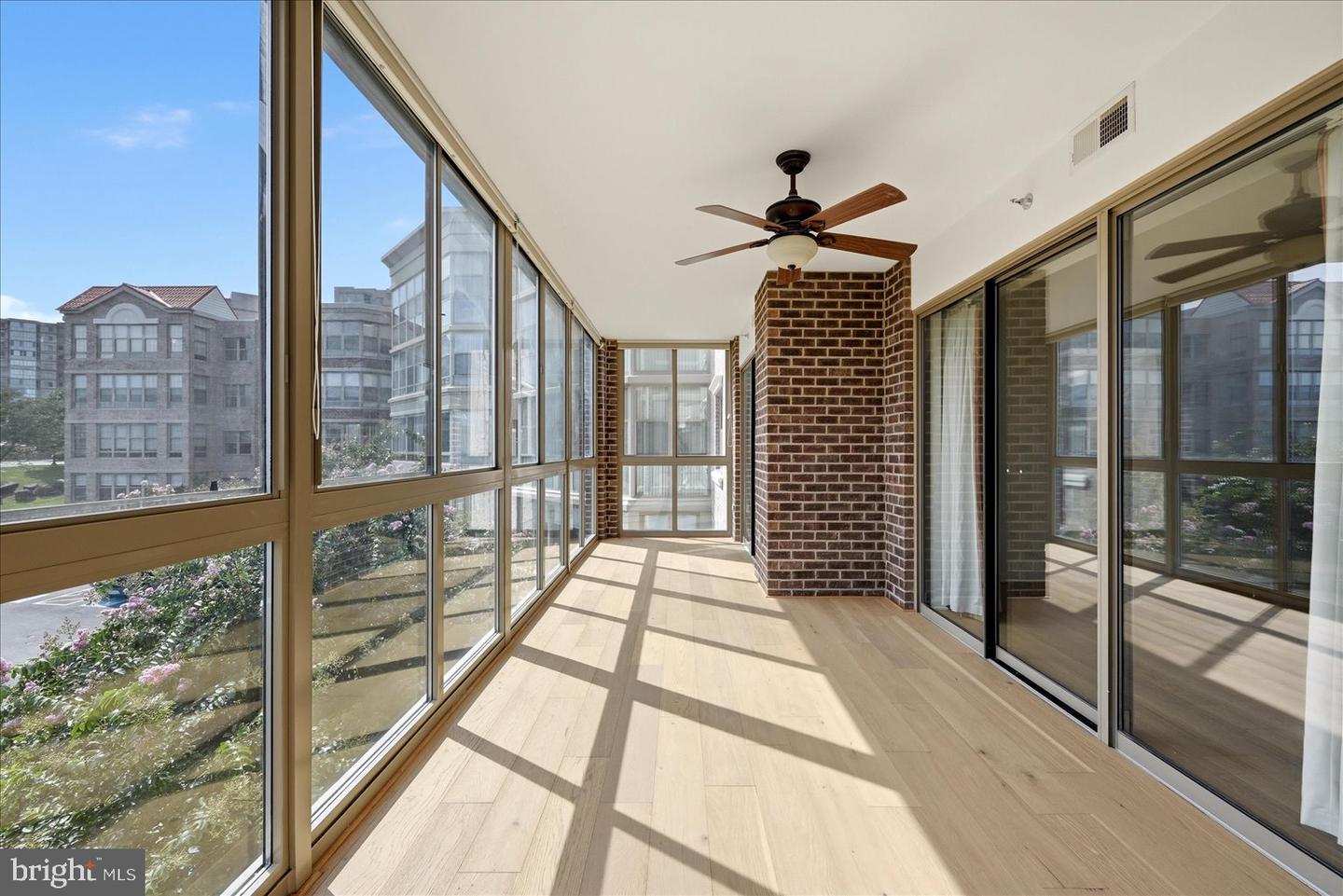 19350 Magnolia Grove Sq #208 Property Photo 30