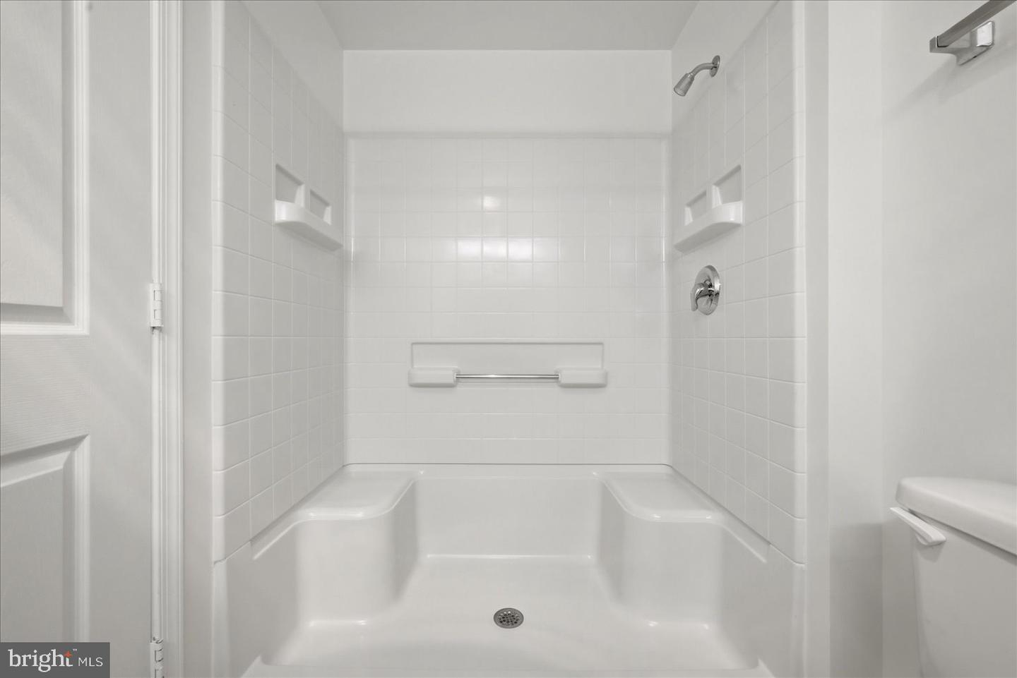 19350 Magnolia Grove Sq #208 Property Photo 40
