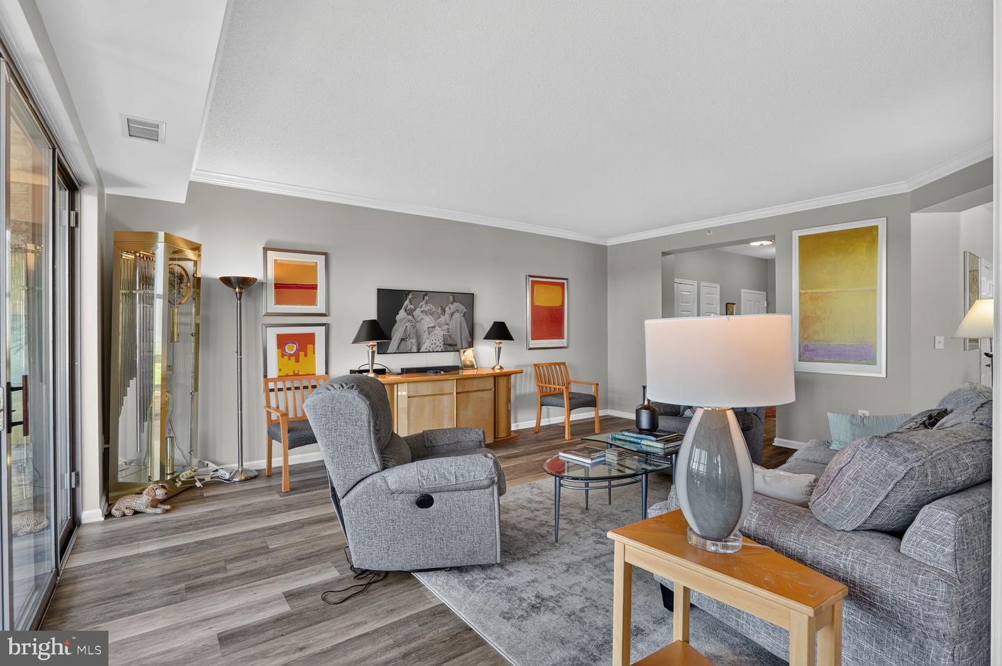 19360 Magnolia Grove Sq #414 Property Photo 17