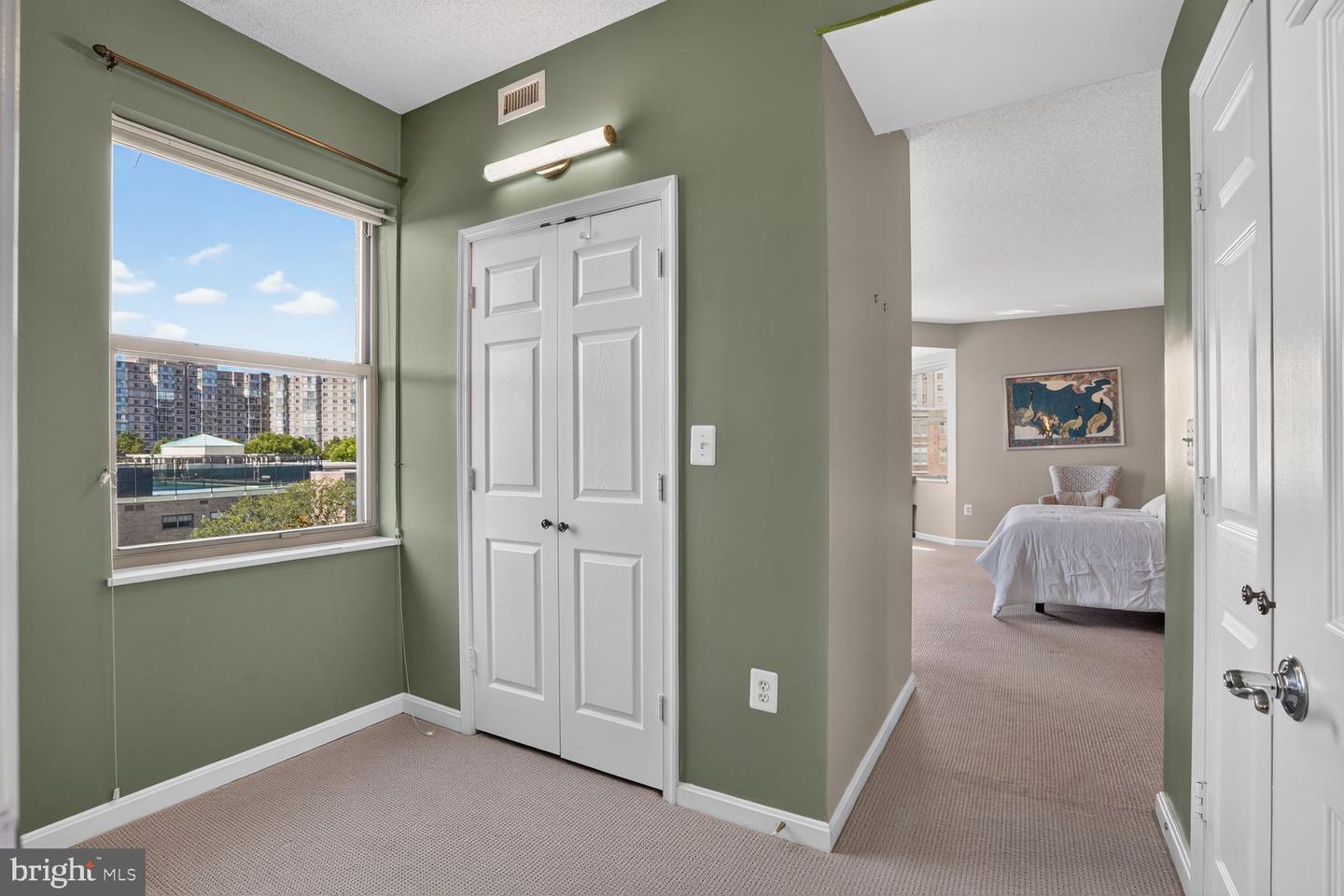 19360 Magnolia Grove Sq #414 Property Photo 26
