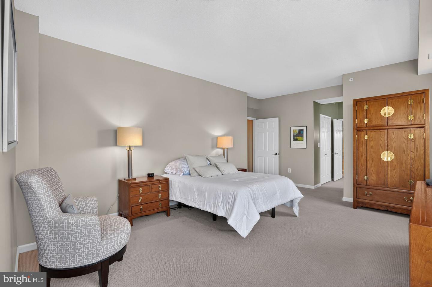 19360 Magnolia Grove Sq #414 Property Photo 35